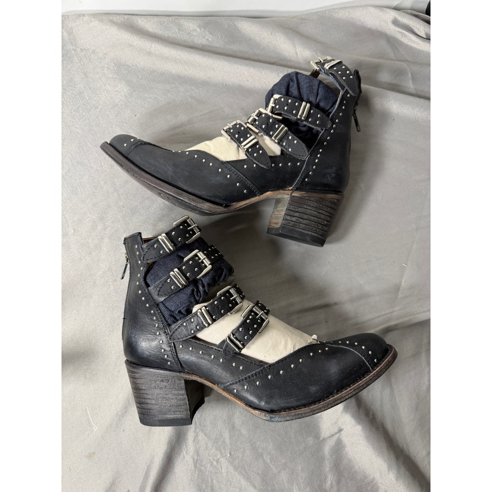 Freebird by Steven Felicity Black Leather Studded Multi Strap Buckle Boots 10